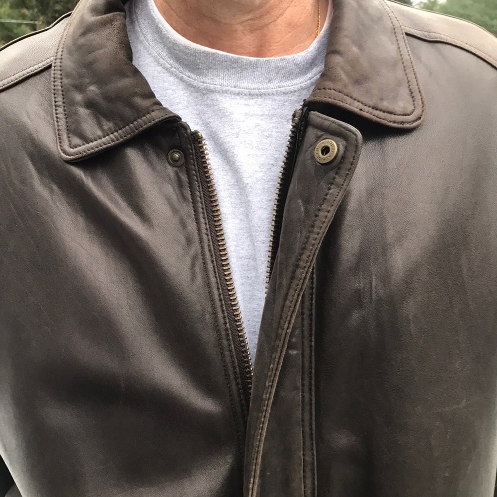 - 🔆HP🌟 Vintage Leather Jacket - Make Offer!